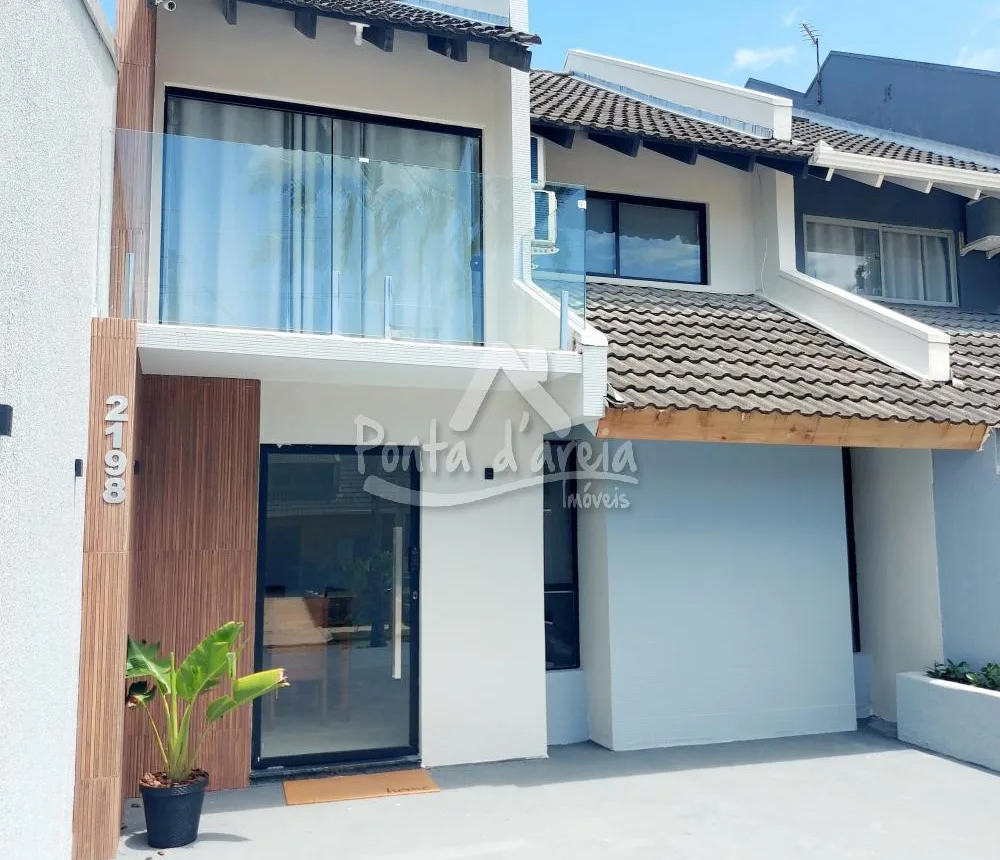 EXCELENTE SOBRADO - ATAMI NORTE