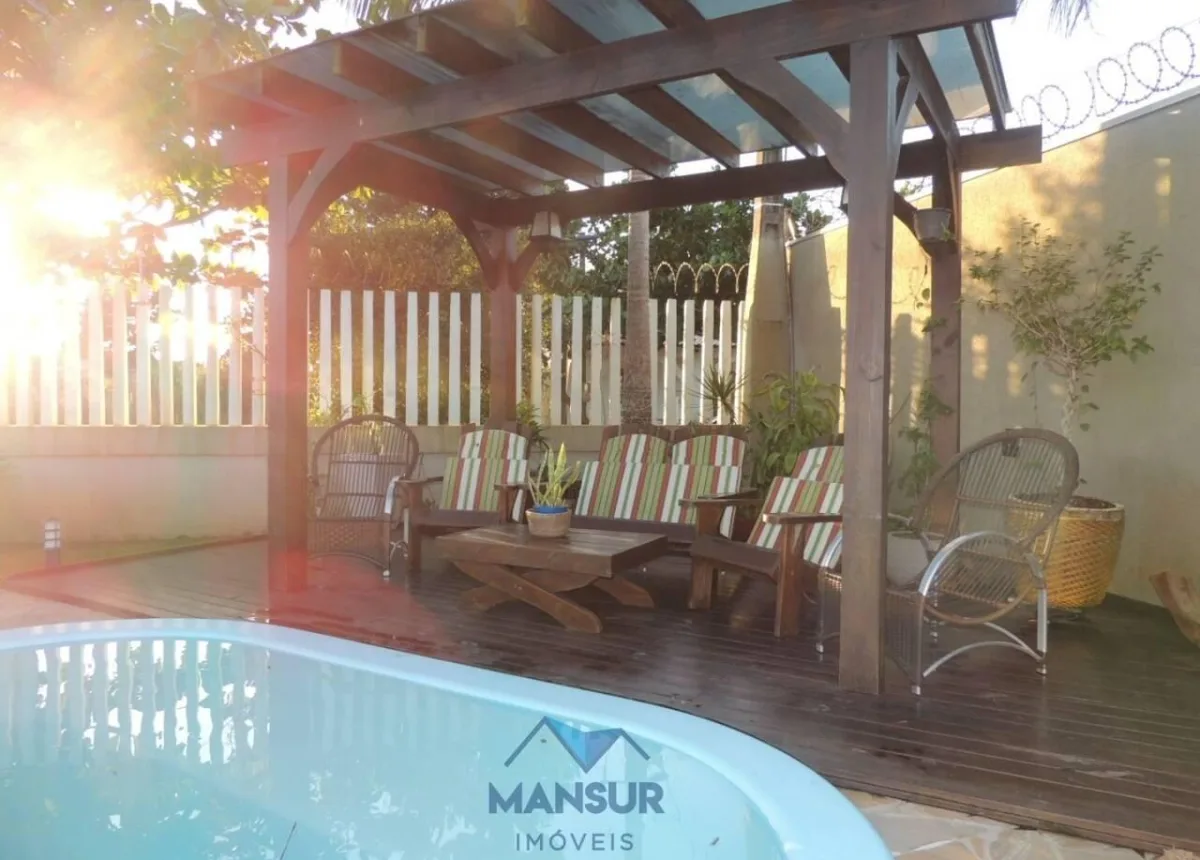 Casa 3 dormitórios à venda - Pontal do Sul