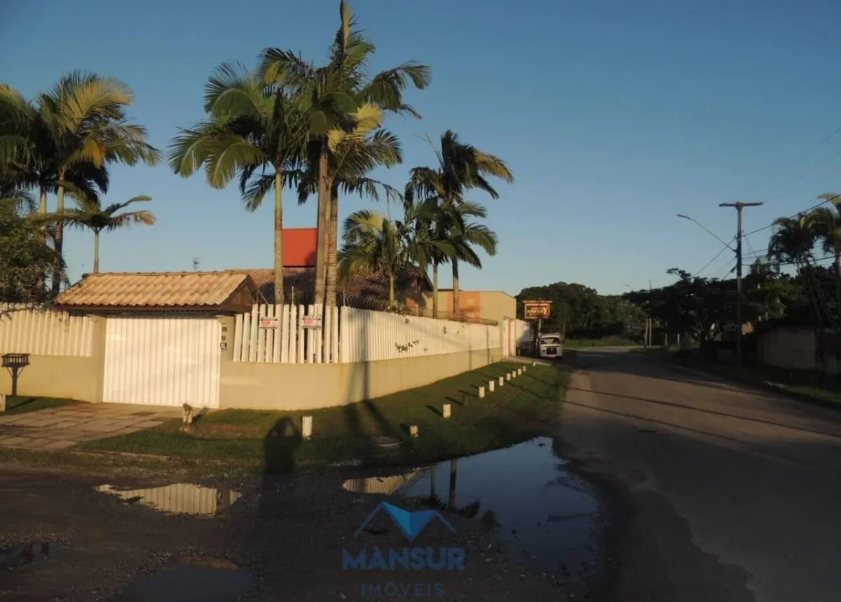 Casa 3 dormitórios à venda - Pontal do Sul